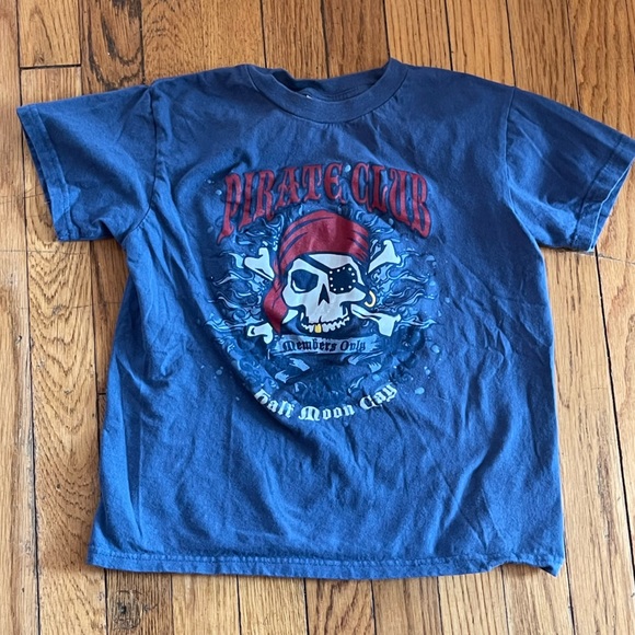 Kid U Not “Pirate Cove” T-Shirt, Size Youth Medium - Picture 1 of 4